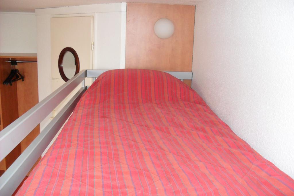 Premiere Classe Saint Ouen L'Aumone Room photo