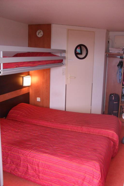 Premiere Classe Saint Ouen L'Aumone Room photo